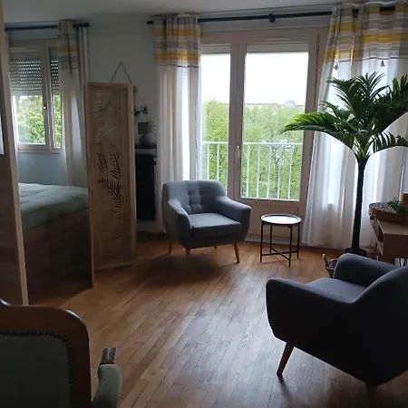 Bayard La Tour Apartment